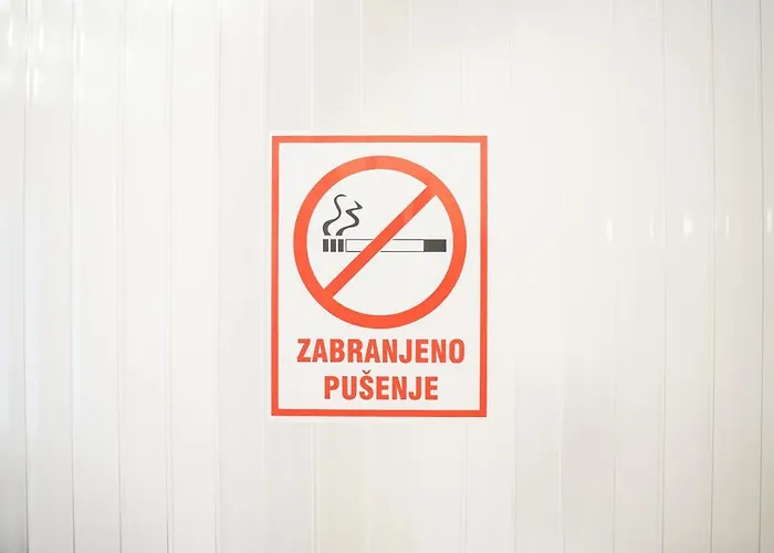 Apartique Zagreb Self Check In!
